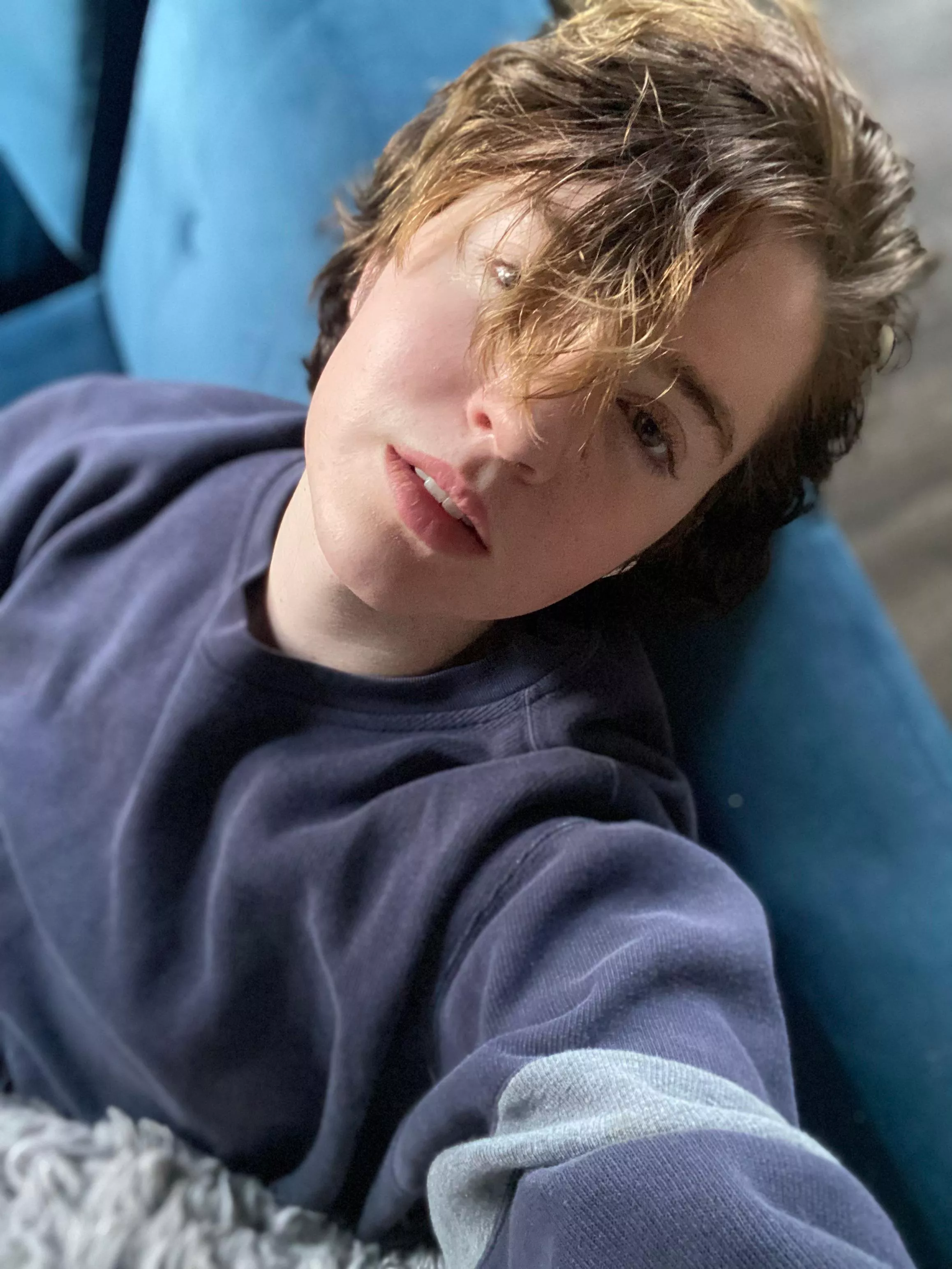 How do I look? posted by blobercat