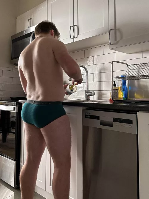 I like my back dimples 😁 by thewinterson