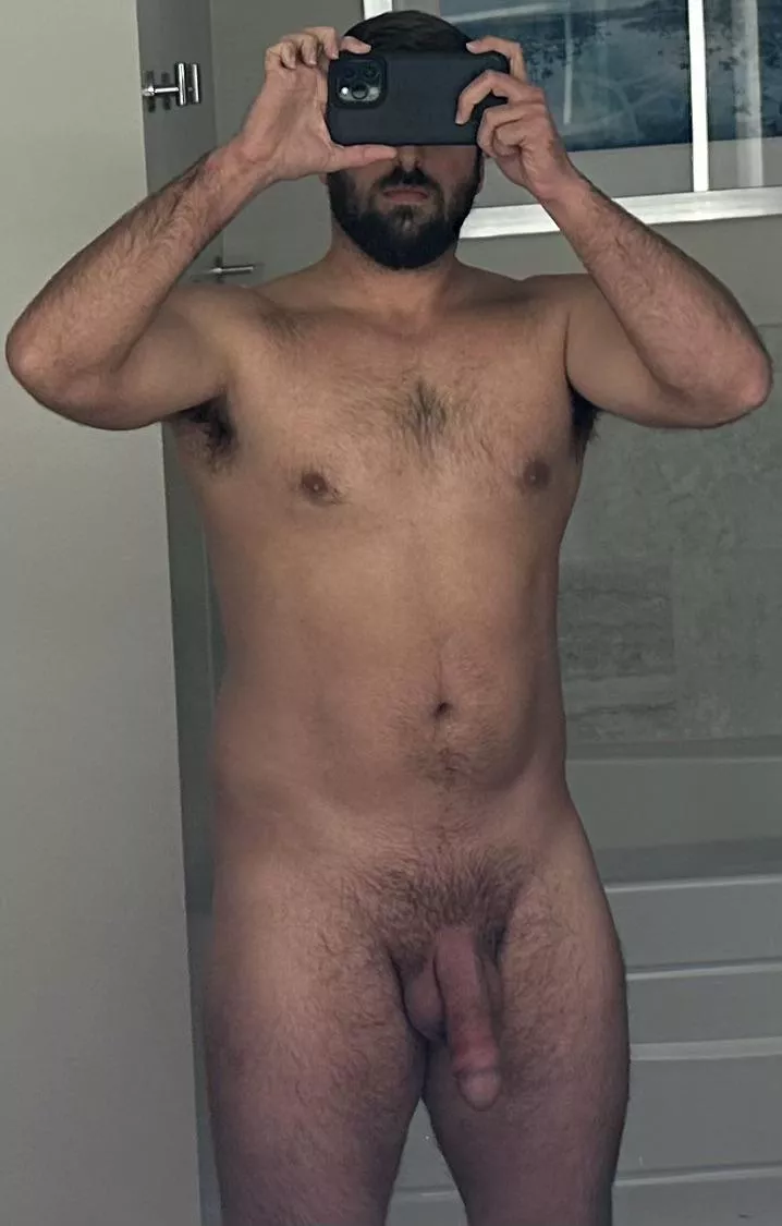 Is dadbod still hot? posted by The_Georgian_Hammer