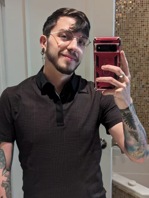 It's my 30th birthday! How do I look? by RustyNavel