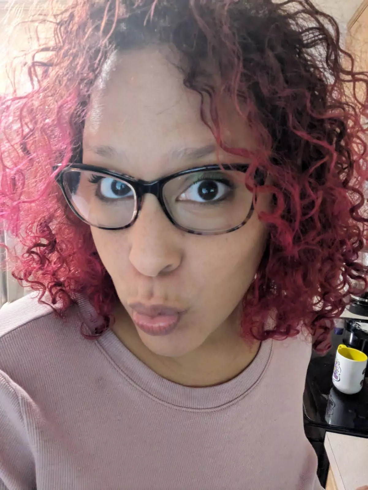 Let's kiss and don't stop posted by AutomatedSausage