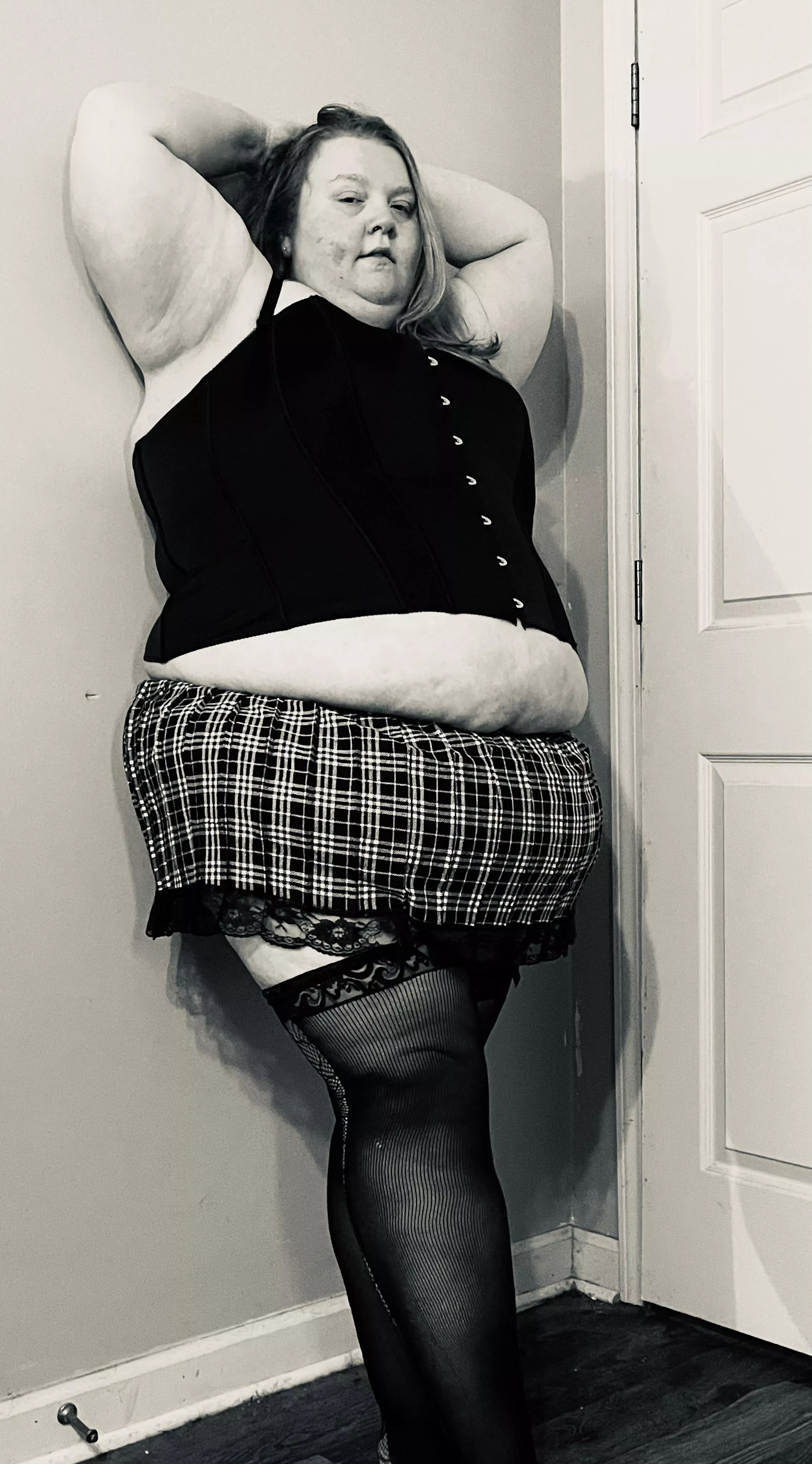 Like my outfit?💋💋 posted by sweet_bbwbelle