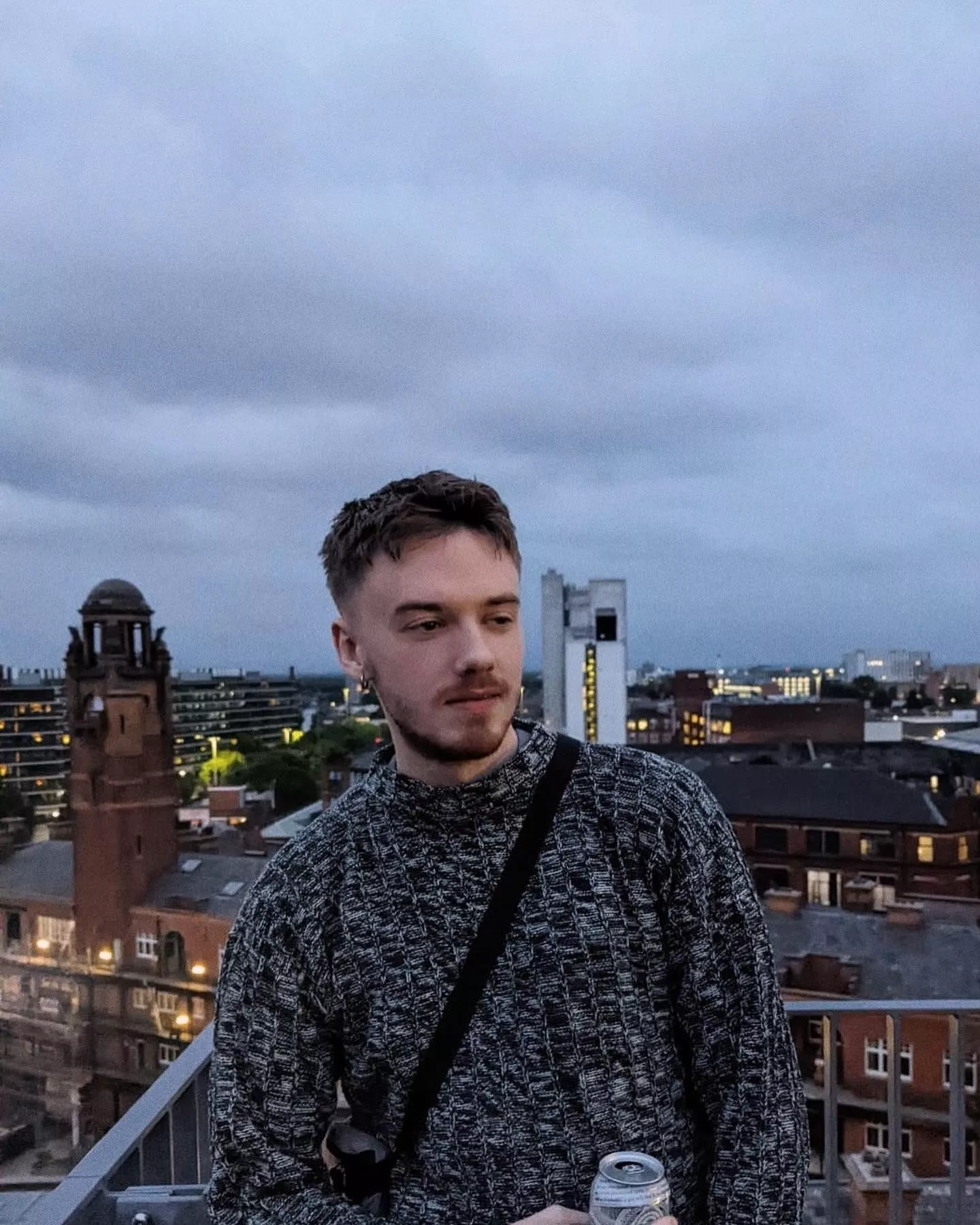 Rooftop vibes posted by leoginge