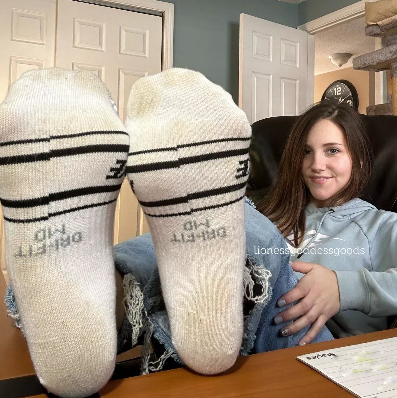 [Selling] Work can wait, my socked feet are on your desk & they’re top priority. Menu & drawer pinned. Free shipping, tracking #, pow photo included posted by LionessGoddessGoods