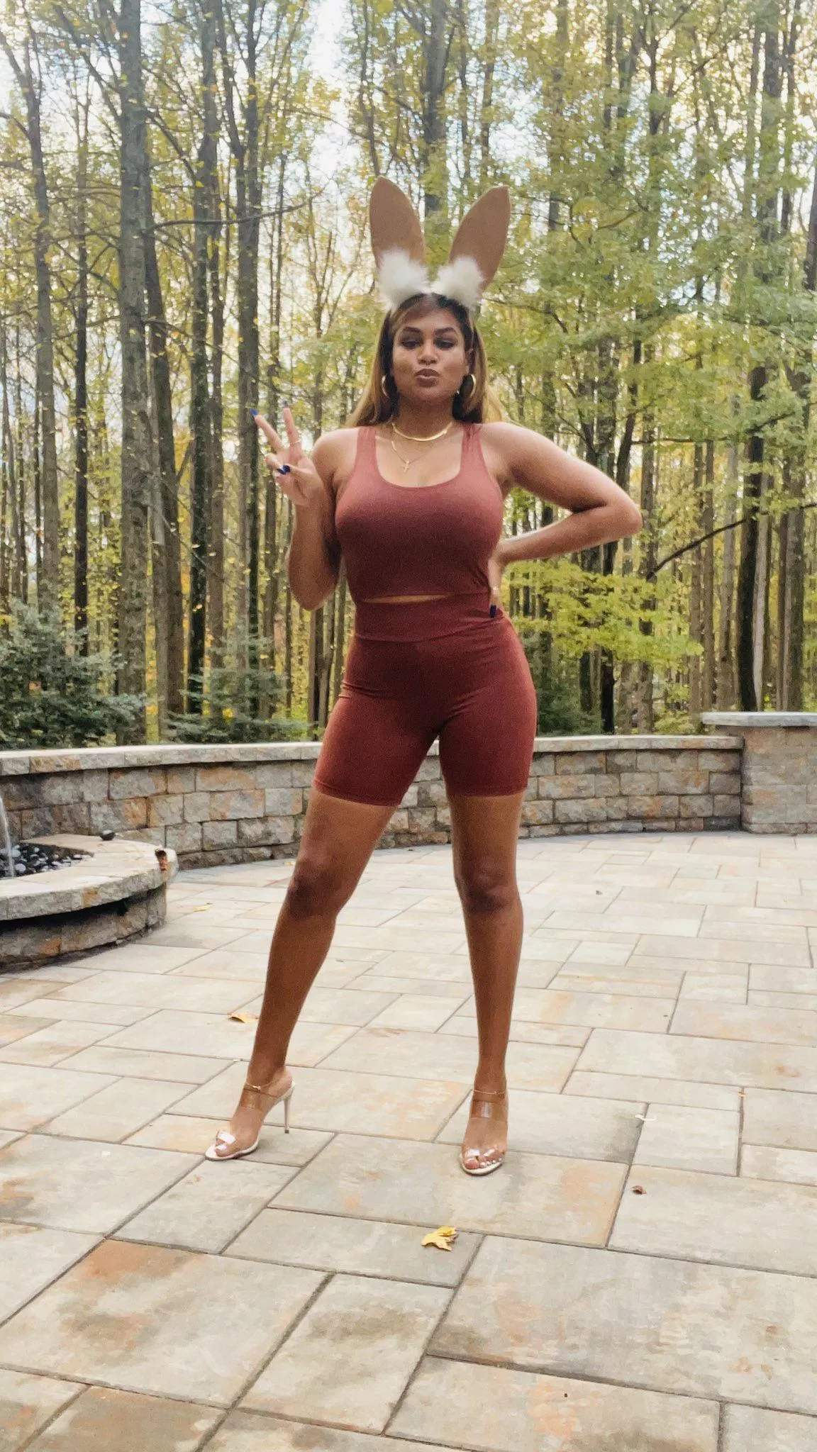 So hot 🥵 posted by Unlucky-Ad4574