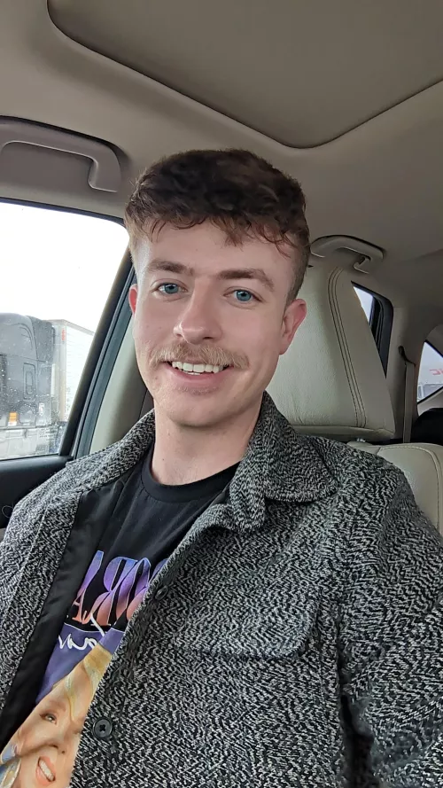 Stuck at the truck stop ✌️ by EthanPGreenlee