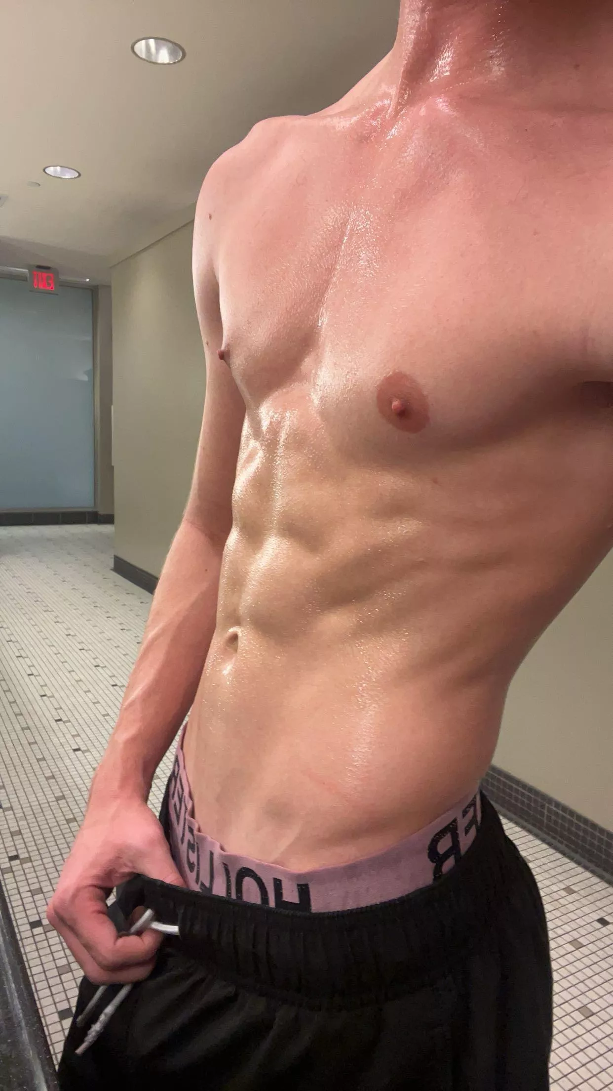 Sweaty 🥵 posted by Expensive_Artist_402