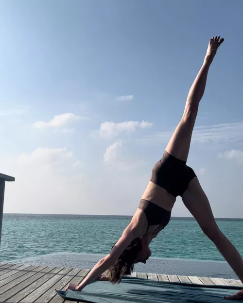 To live, is to feel 🍯 by Nippy_Hippie