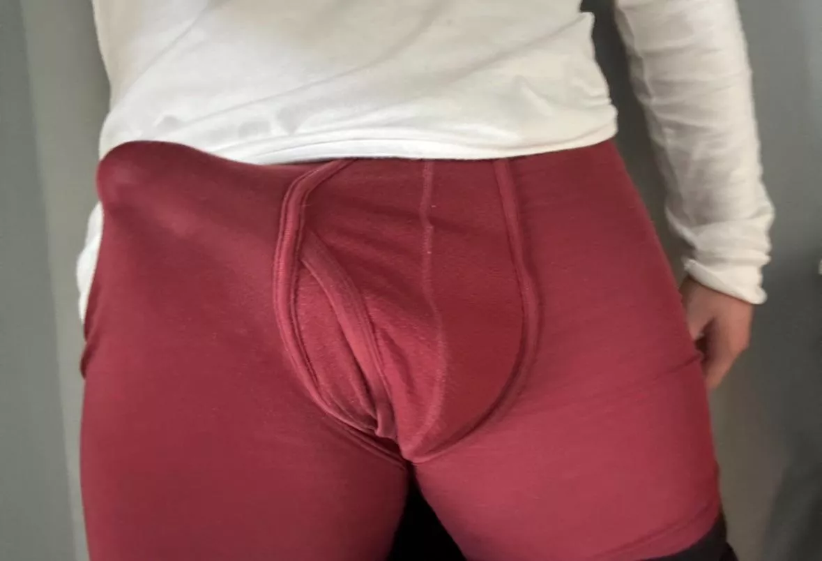 Up and attem 💪 posted by throwawayjiggle69