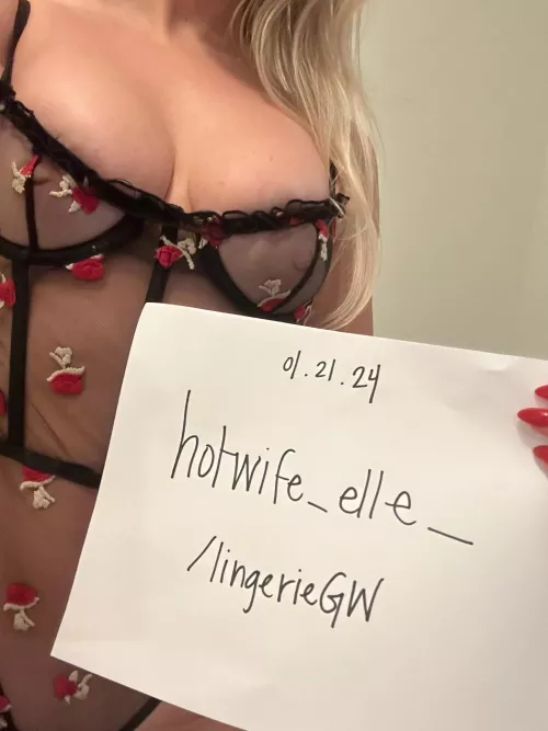 Verification request by HotWife_Elle_