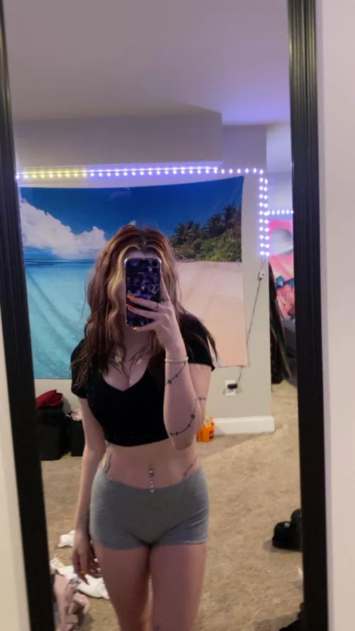 wanna go workout with me.. by Samantha_Powell