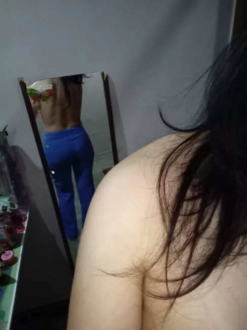 Without the scrub top a sexy back by eith_draekghot