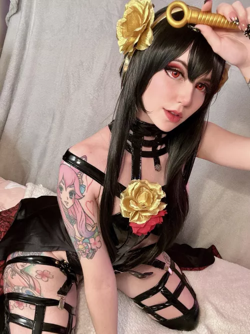 Yor Forger cosplay by NyaxSama ❤️🌹 by Nyax-sama