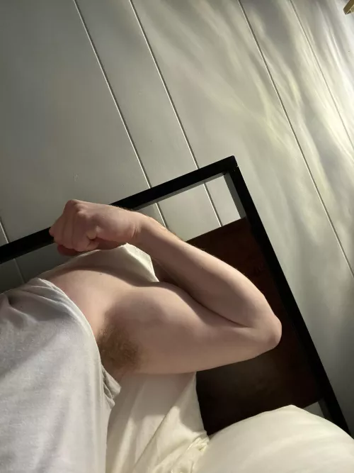 21, 8 inch boner. Frat bro. Looking only for fit/skinny/jock bros with hung or tiny boners to jerk with. @james_quint23 by qwert5433