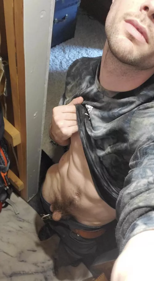 24 bored and horny hmu geooklen by Dear-Pound-6741