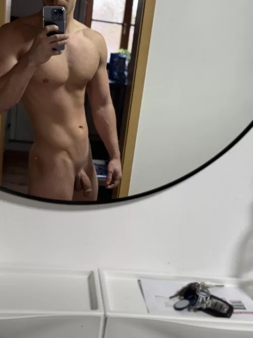 24 worship my body by LisboaMS99