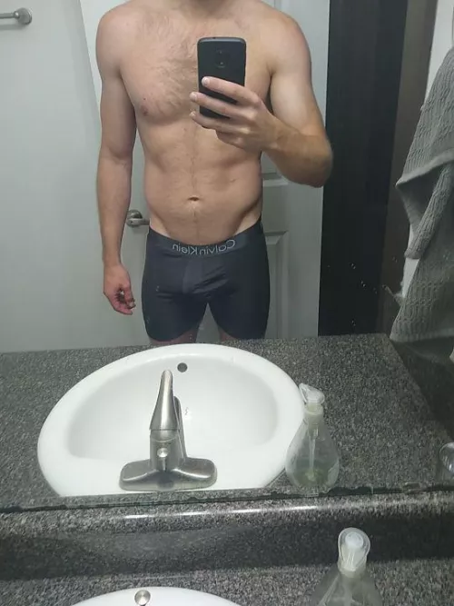 35m long day. Cheer me up? Dms open by Illustrious-Rich-684