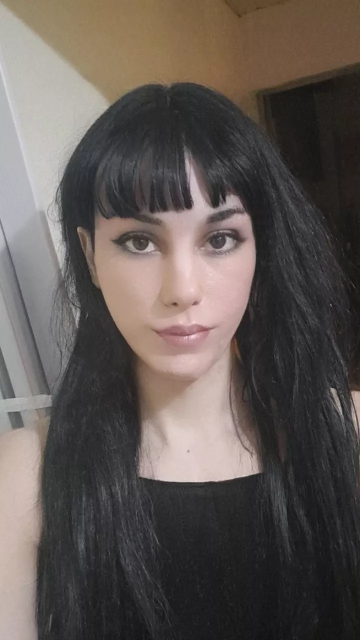 A bit disheveled posted by raqueliz