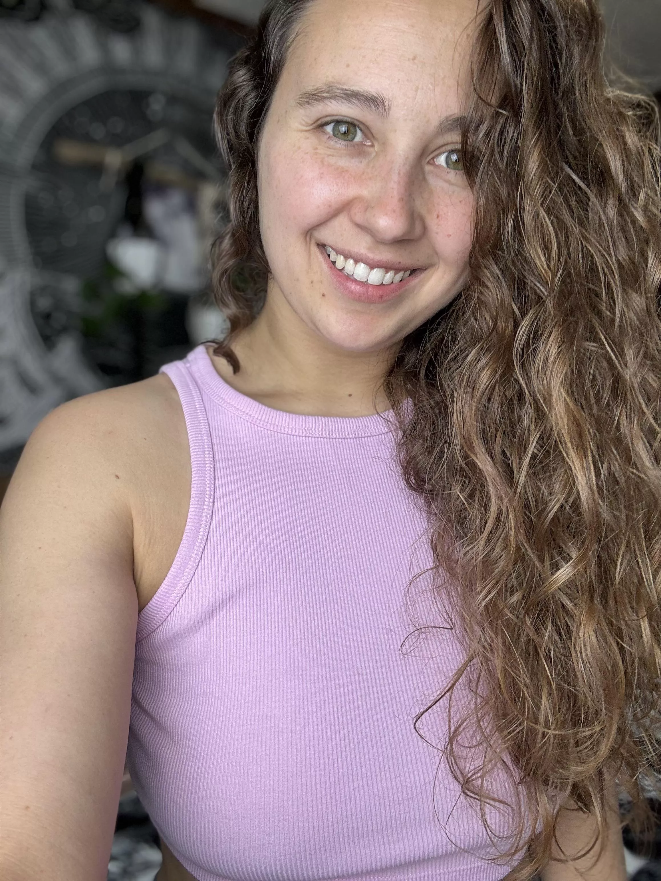 A nice smile can light up a room posted by GoddessE666