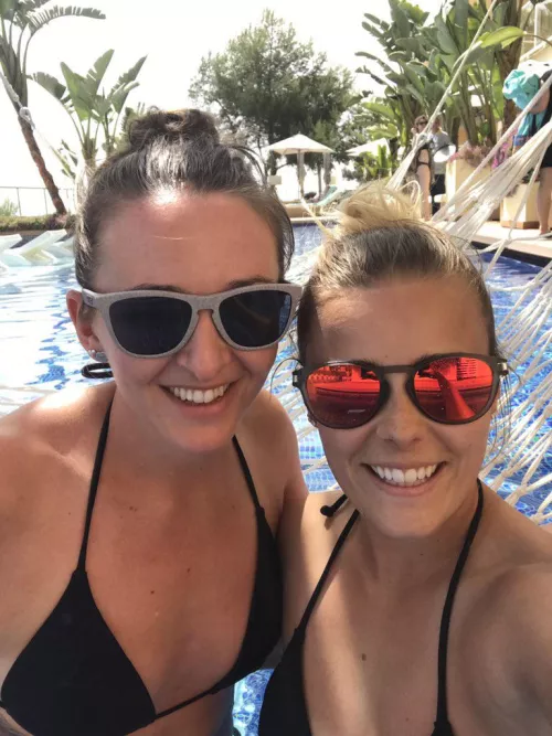 Alex Hartley & Kate Cross- English cricketers by ExtraYogurtcloset850