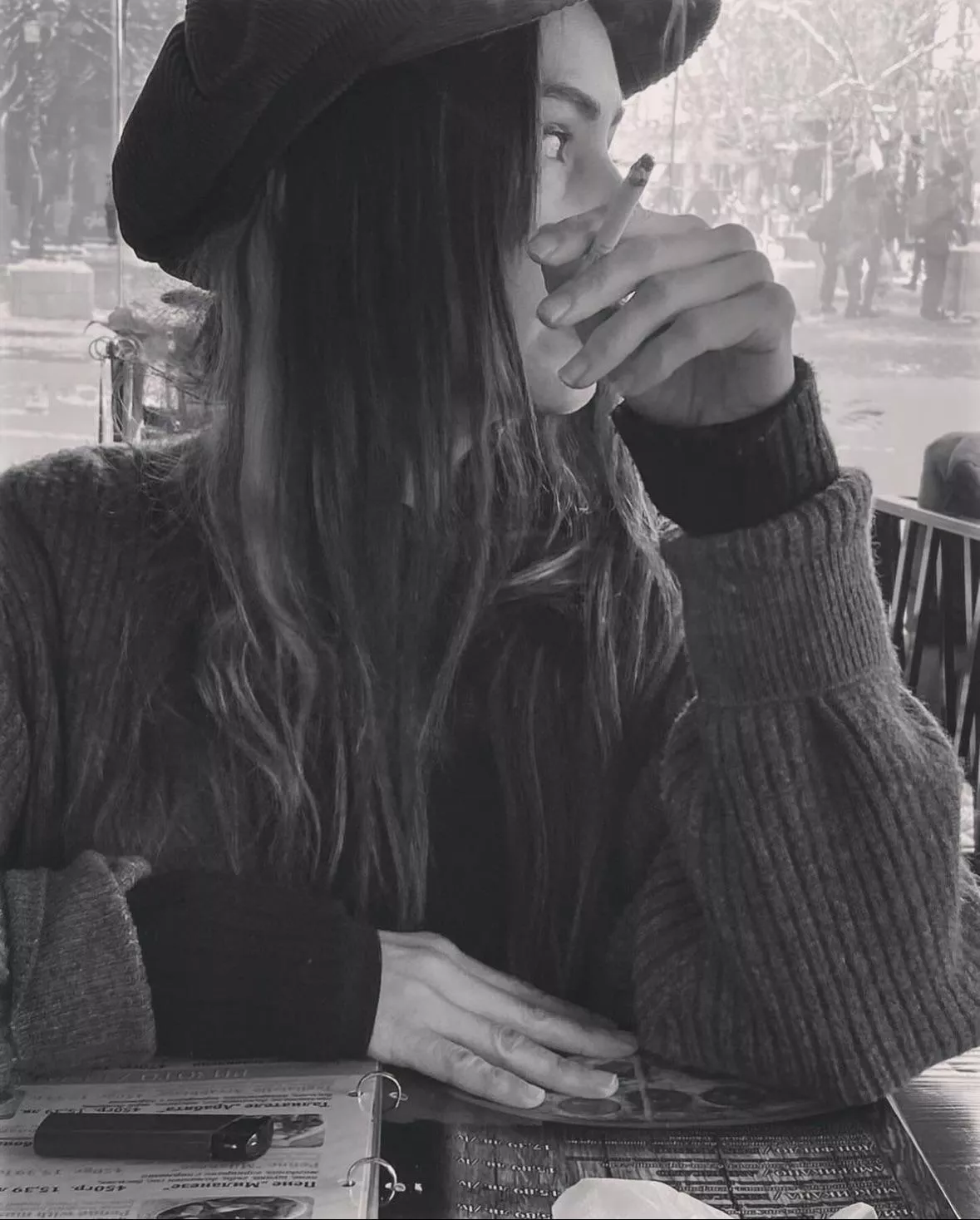 Awaiting her coffee posted by darkpoetries