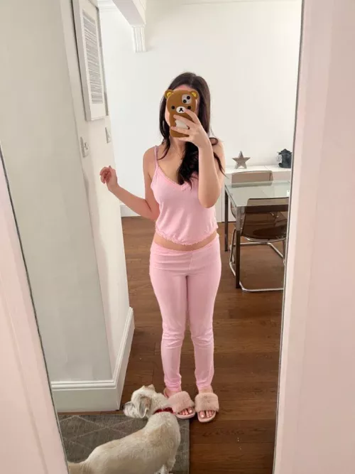 [F19]Who wants their fat white cocks sucked by a nice petite teen Latina by VeterinarianBest7027