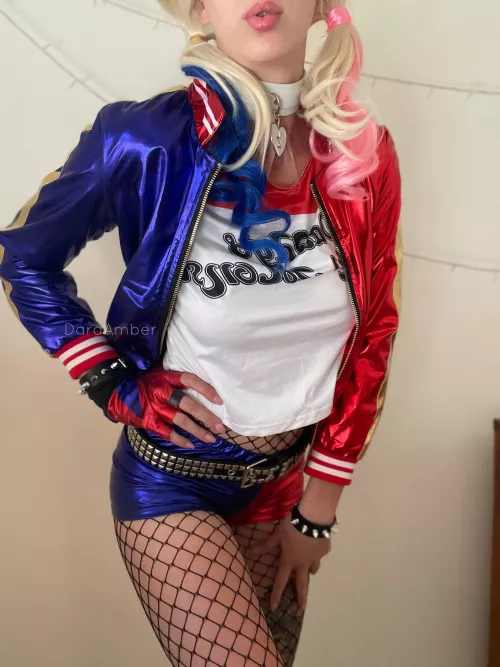 Harley Quinn by Dara Amber by DaraAmberOF