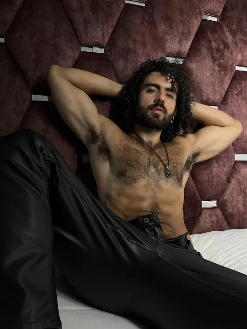 Hello !!! by Alex_Canoof