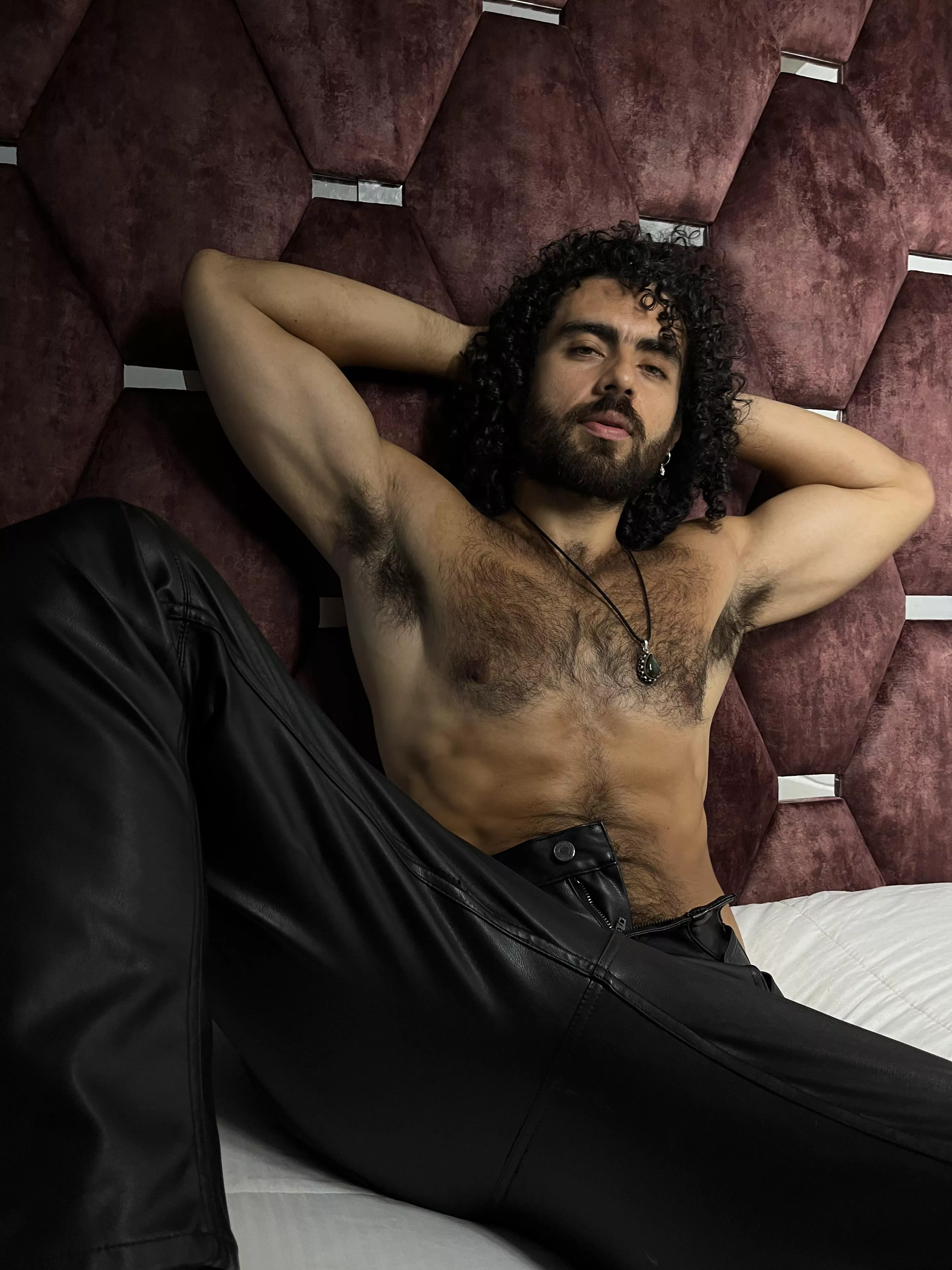 Hello !!! posted by Alex_Canoof