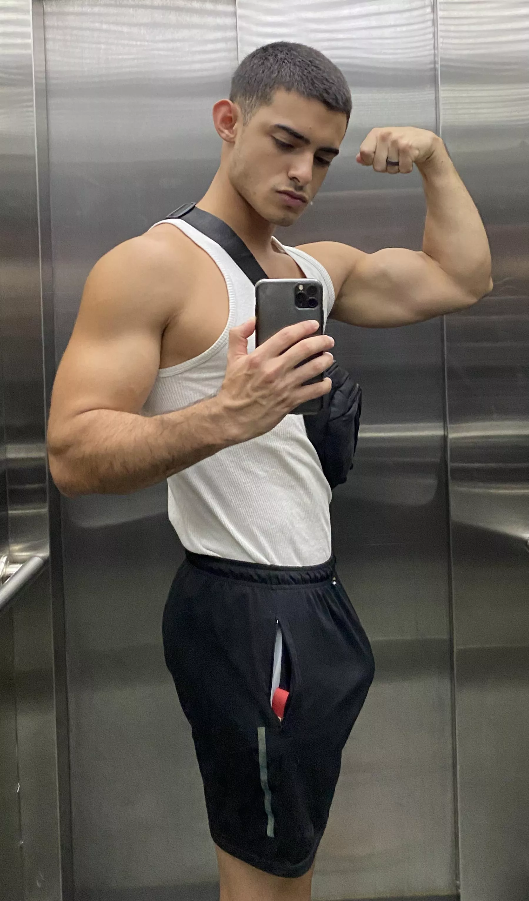 Hi, im new posted by Tiny-Mix5324