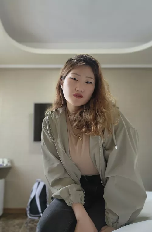 I like to change my look often by Emi1on