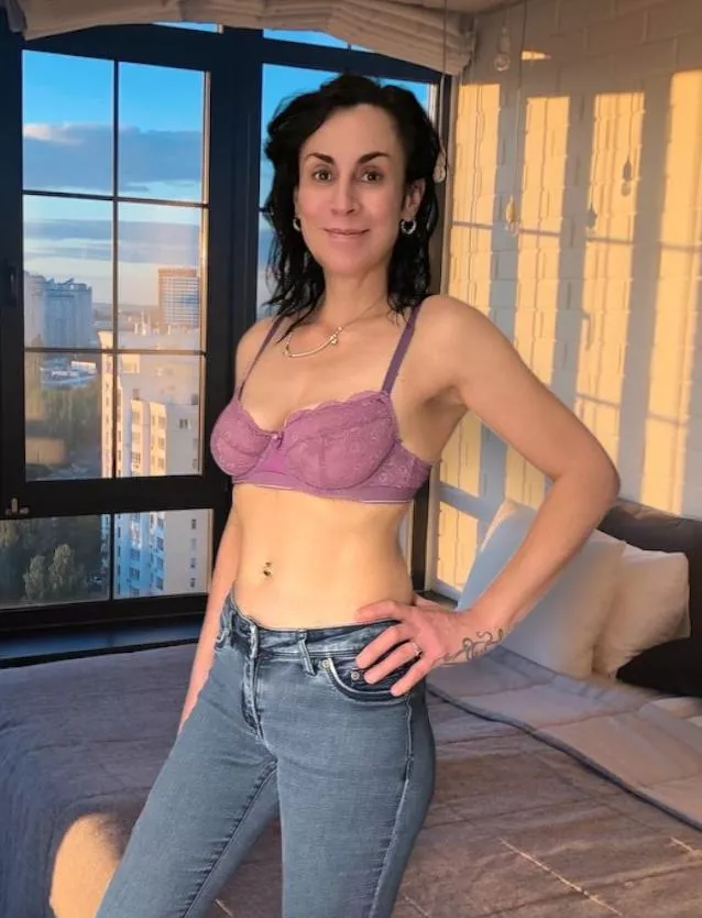 I love MILF Tuesdays (f) 46 posted by dream_mom