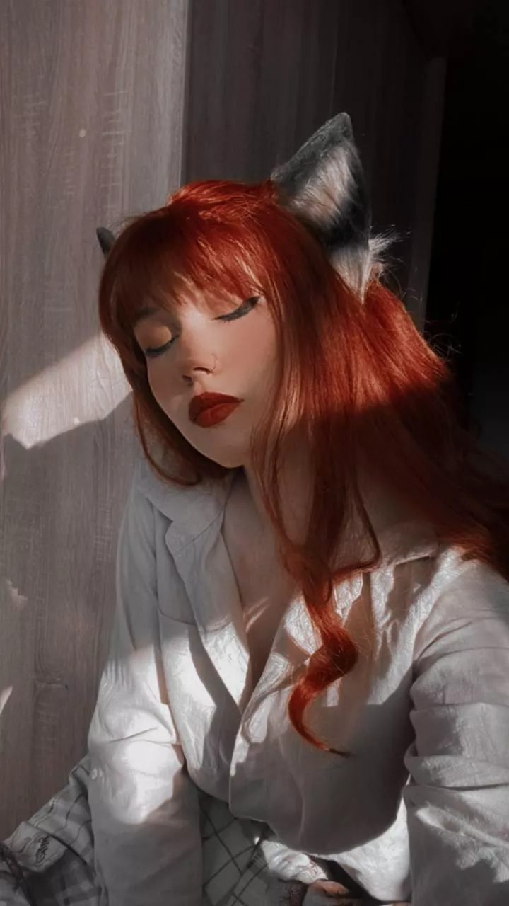 I love this color 💔 posted by Luna_foxie