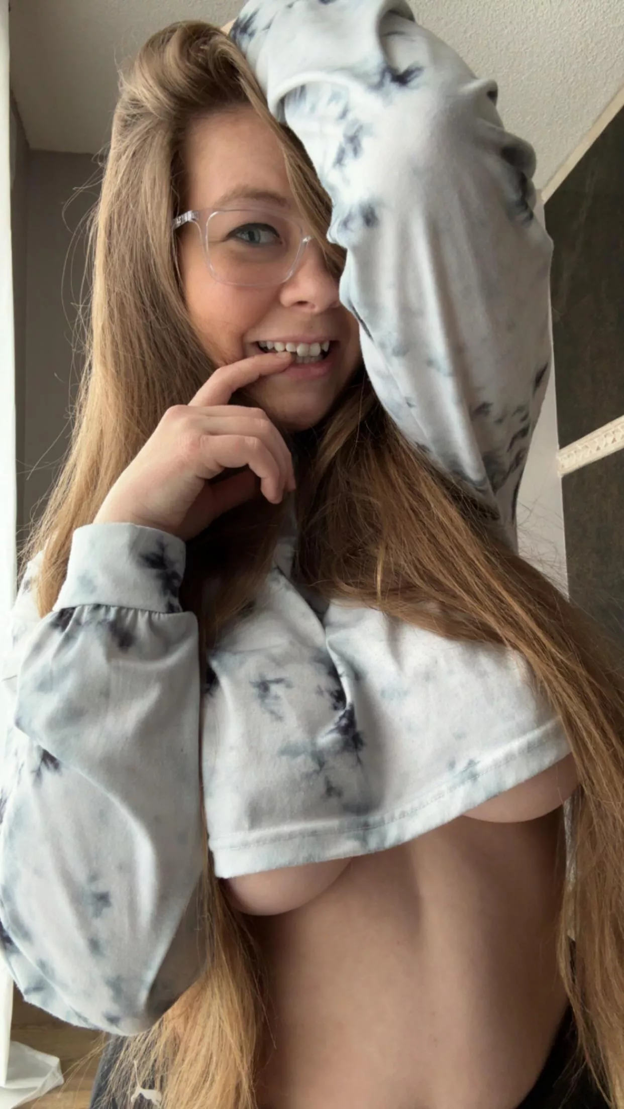 I’m actually in love with this shirt! posted by sh1pwr3k3d