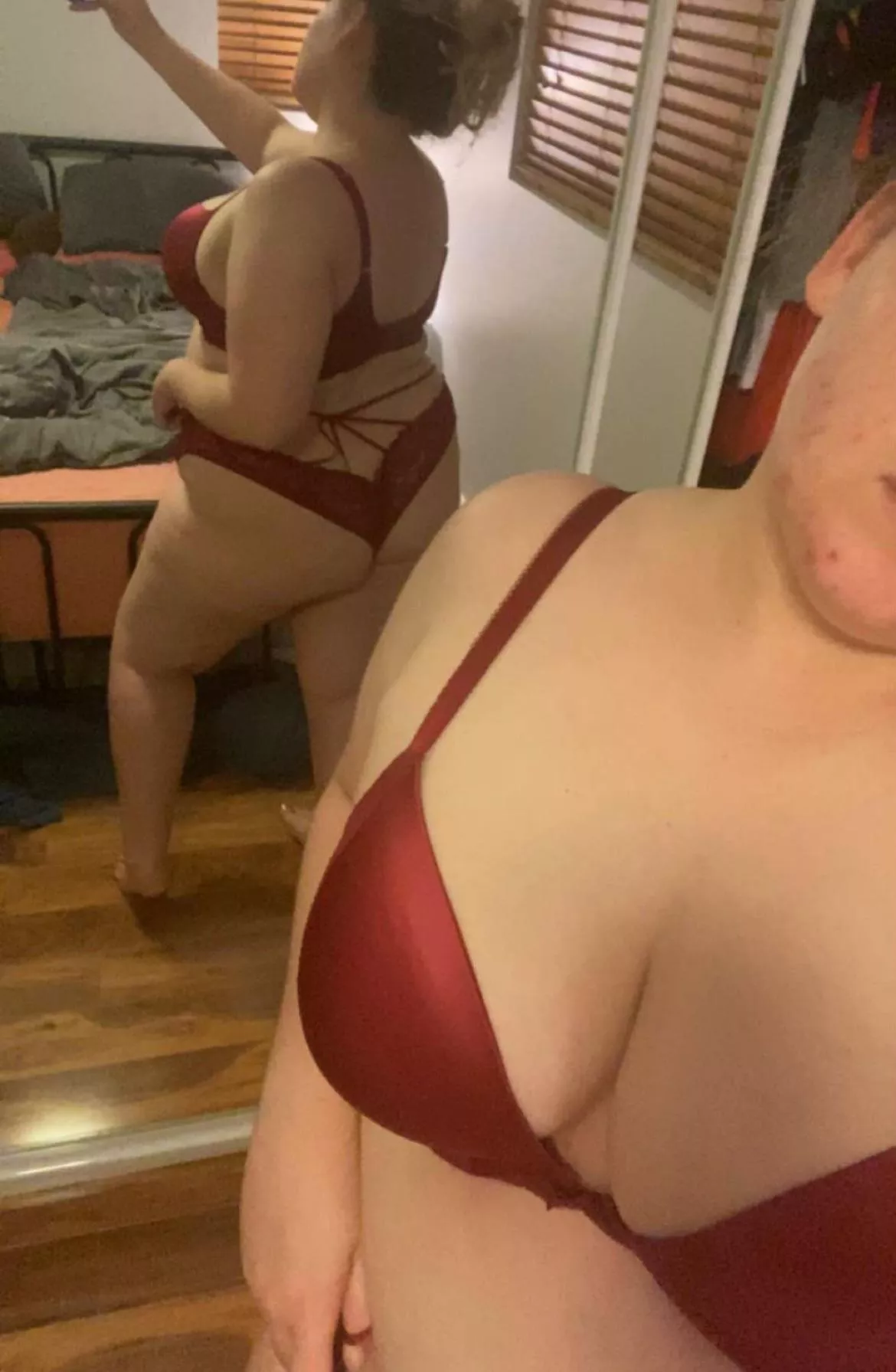 Lady in red :P posted by AffectionateRice5108