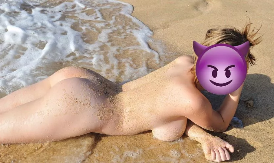 Looking For Summer posted by Royal-Feed-1205