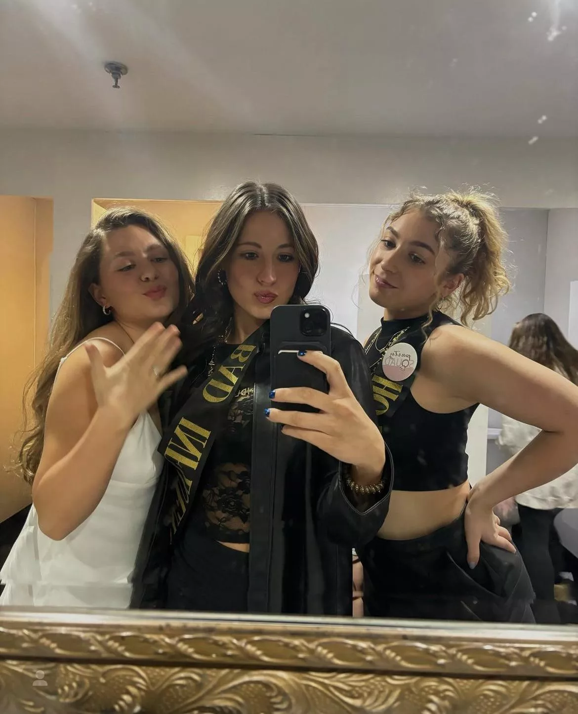 Mirror Selfie At The Bridal Party posted by Lynnfield_Creep