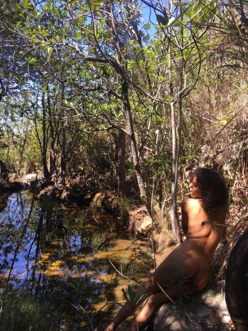 Naked in paradise by lala_lais