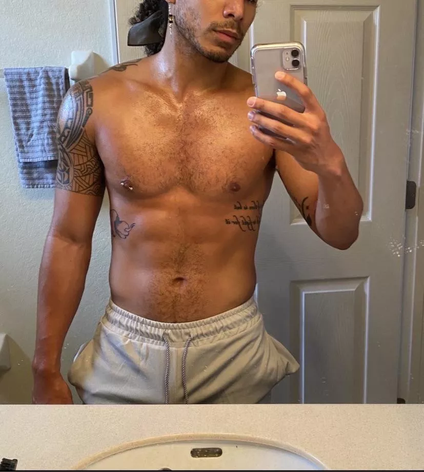 Need some bros (28) posted by A-venKal321