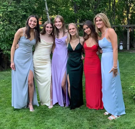 Pick one prom girl (all 18) [6] by HaileyandKendall