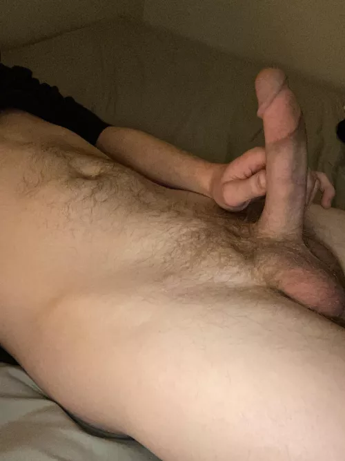 Send me a DM if you’d let me dick you down by yummywhiteboy