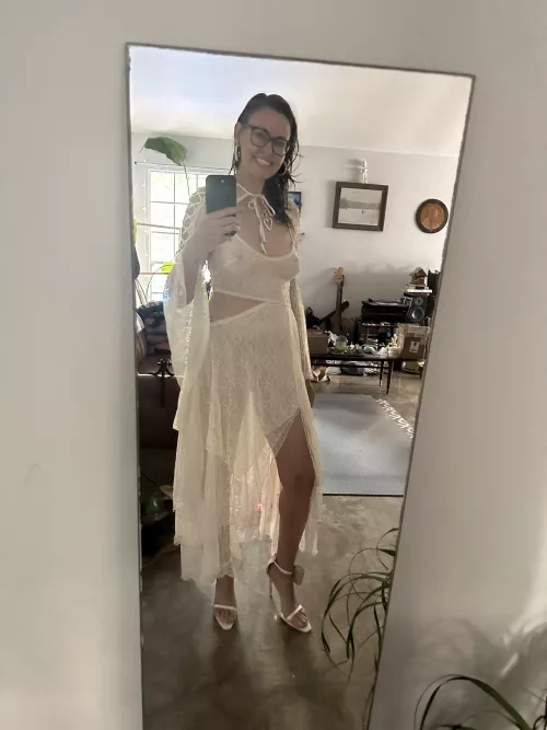 This dress makes me feel like a flower by KittyCans