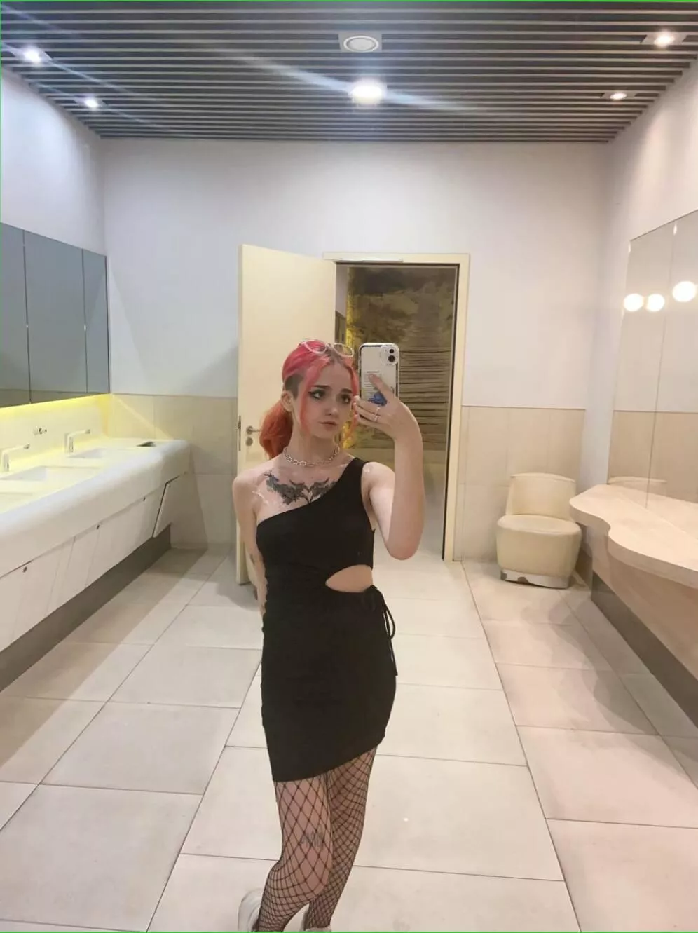 We could do it in the bathroom lol posted by zedstrox