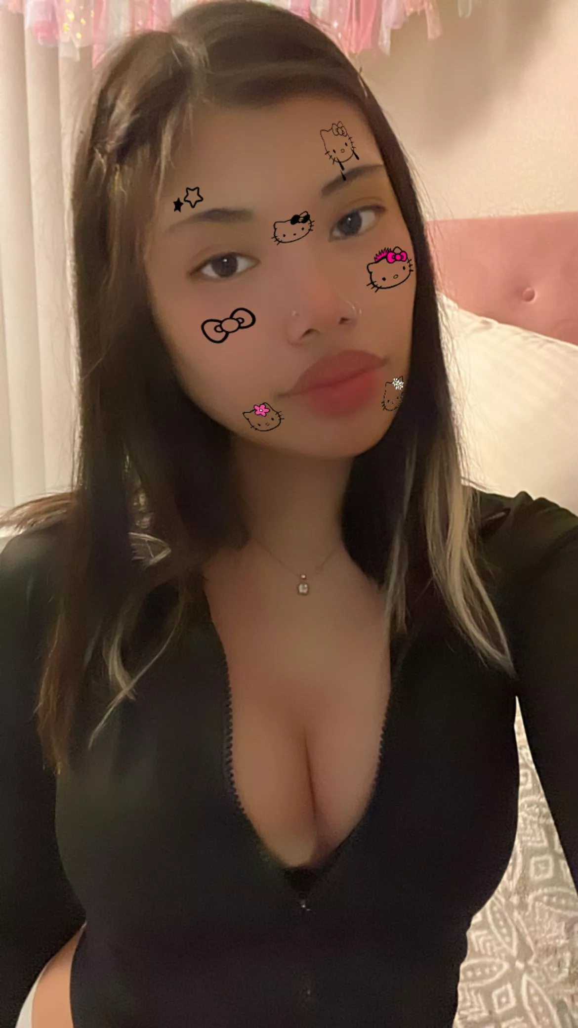 would you date me or just fuck me? posted by reemiki