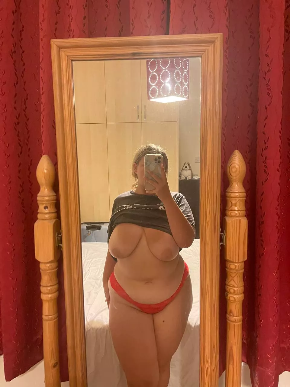 All Natural and waiting to get Sucked posted by hellishlistene