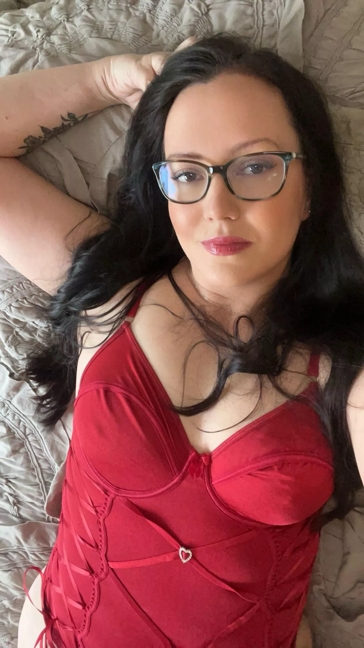 Can I be your favorite milf Nextdoor posted by Swift_jennis8