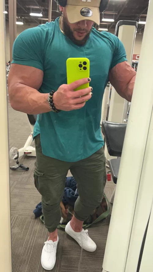 Daddies up (32)(m) by Damiantheone96