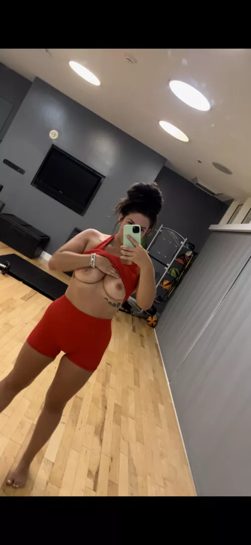 [f] sweaty gym tits by Mandii-outdoors