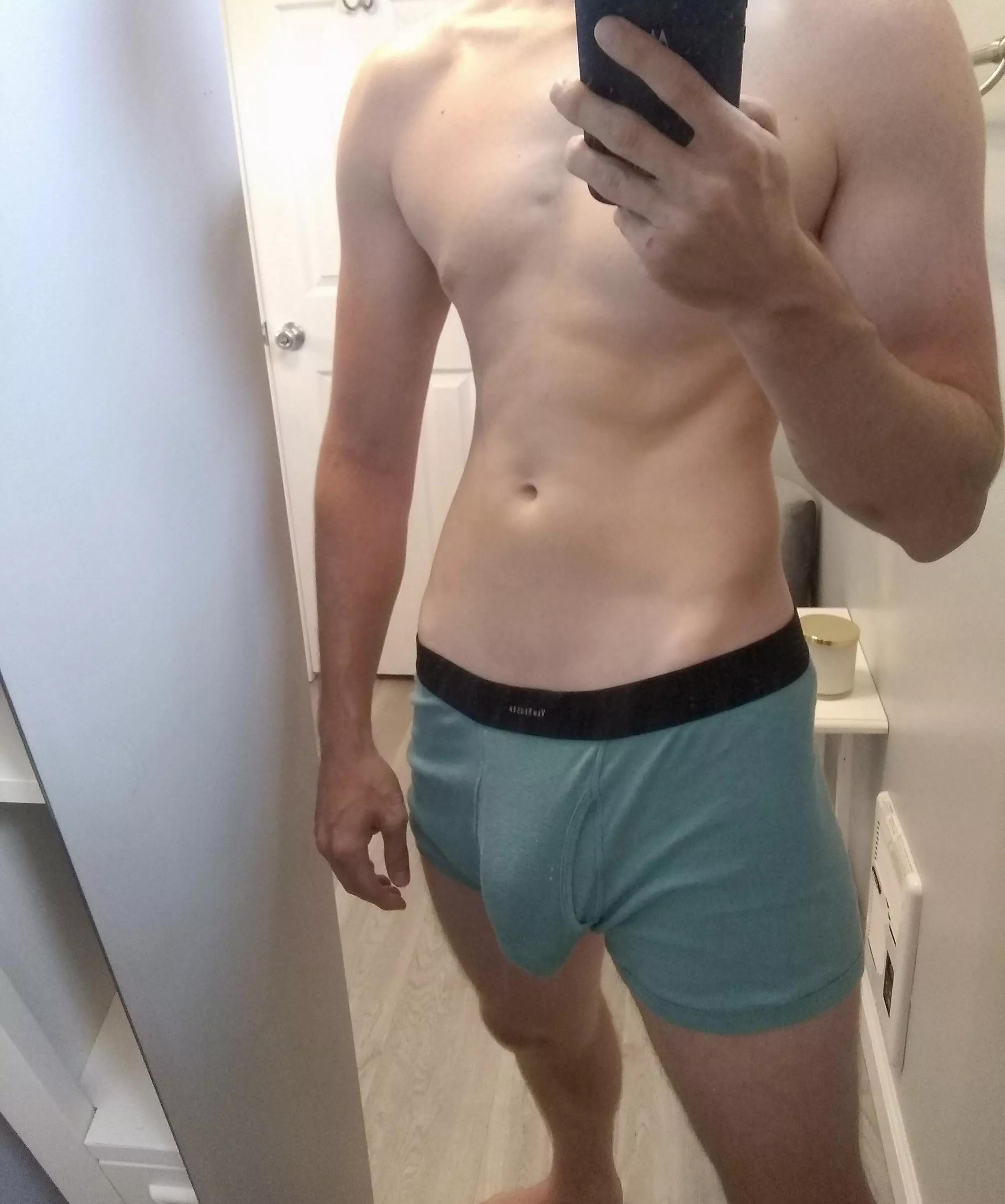 Fat bulge needs an owner posted by bigblueee8