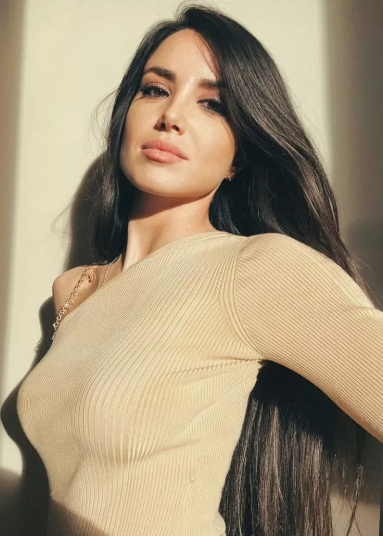 Giusy Meloni posted by ThisActuator3213